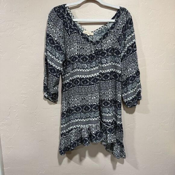 Altar'd State Size Medium Printed Dress with Pockets - Picture 1 of 8